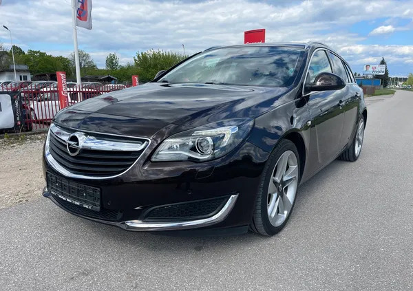 Opel Insignia cena 44100 przebieg: 147000, rok produkcji 2015 z Bodzentyn